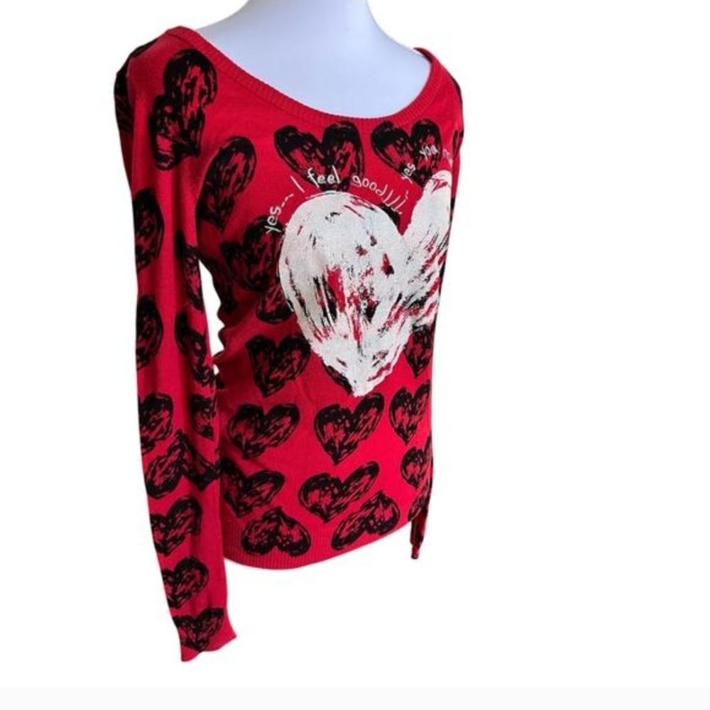 Heart Print Red Women's Long Sleeve Sweater - Picture 3 of 4
